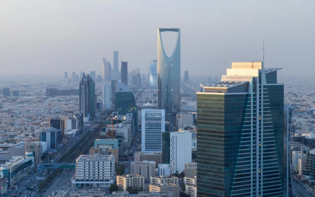 Relocating to Riyadh: Where Opportunity Meets Elevated Living 